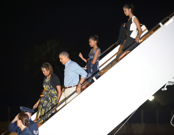 Michelle+Obama+President+Obama+Arrives+Holiday+6Vky5X1mVnol